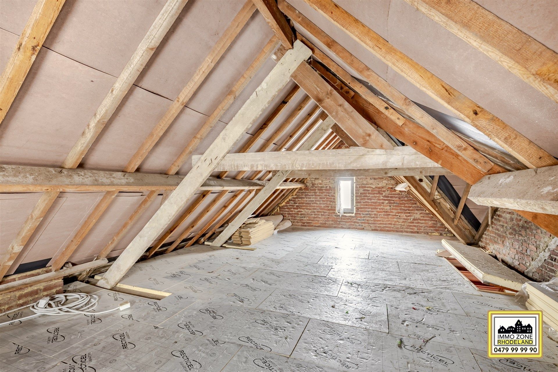 Instapklare halfopen woning met 3 slpks en diepe groene tuin foto 24