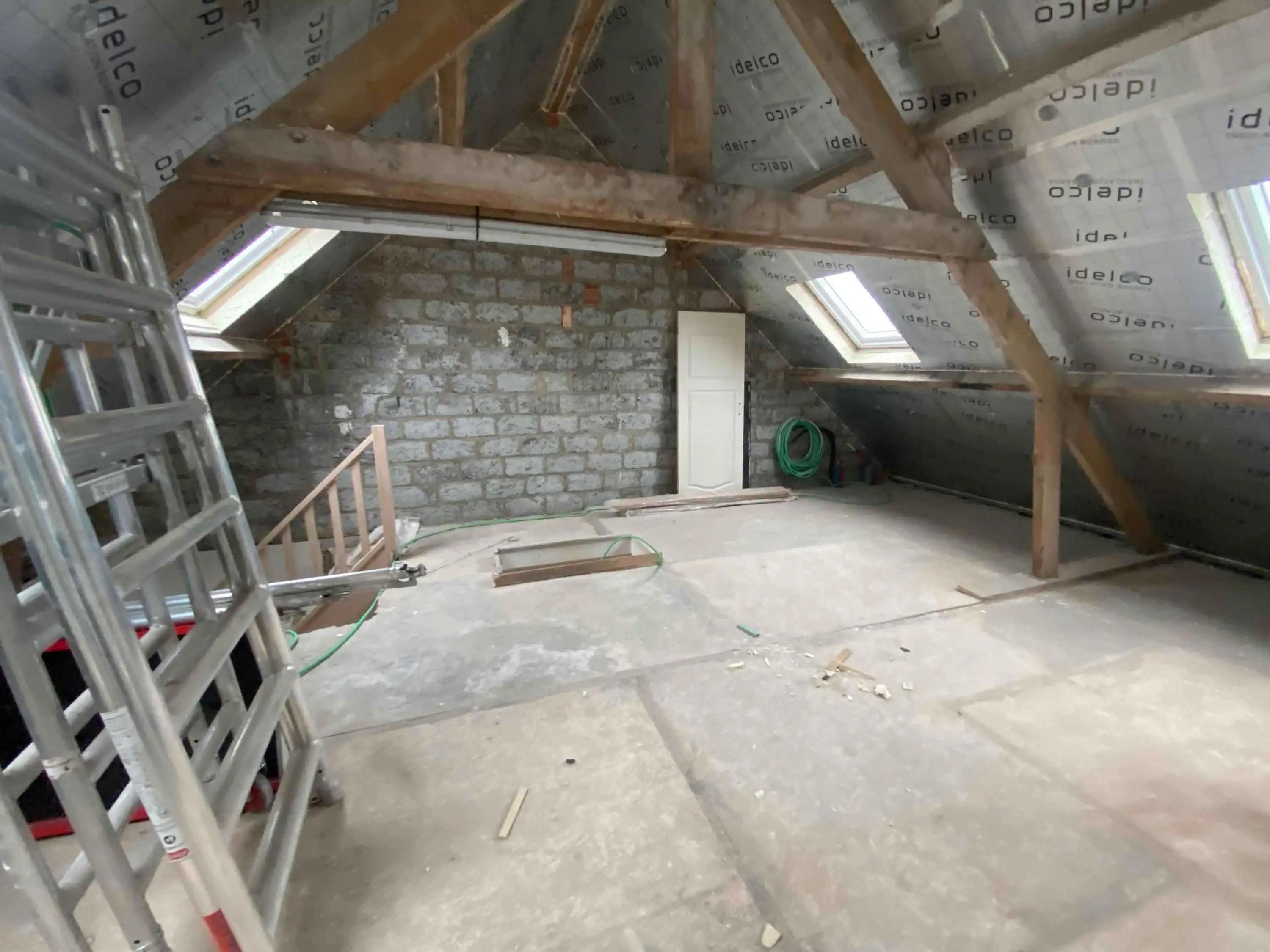 Volledig vernieuwe woning met tuin foto 11