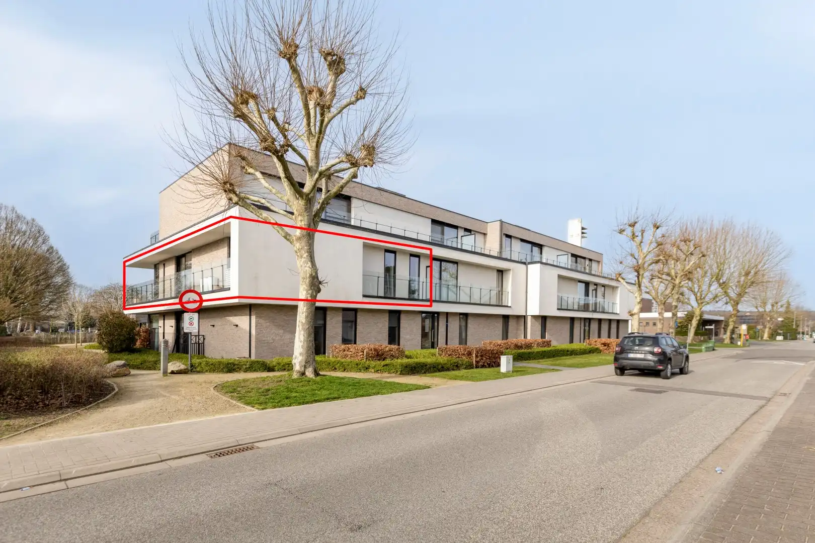 Appartement te koop foto {{pictureIndex}}