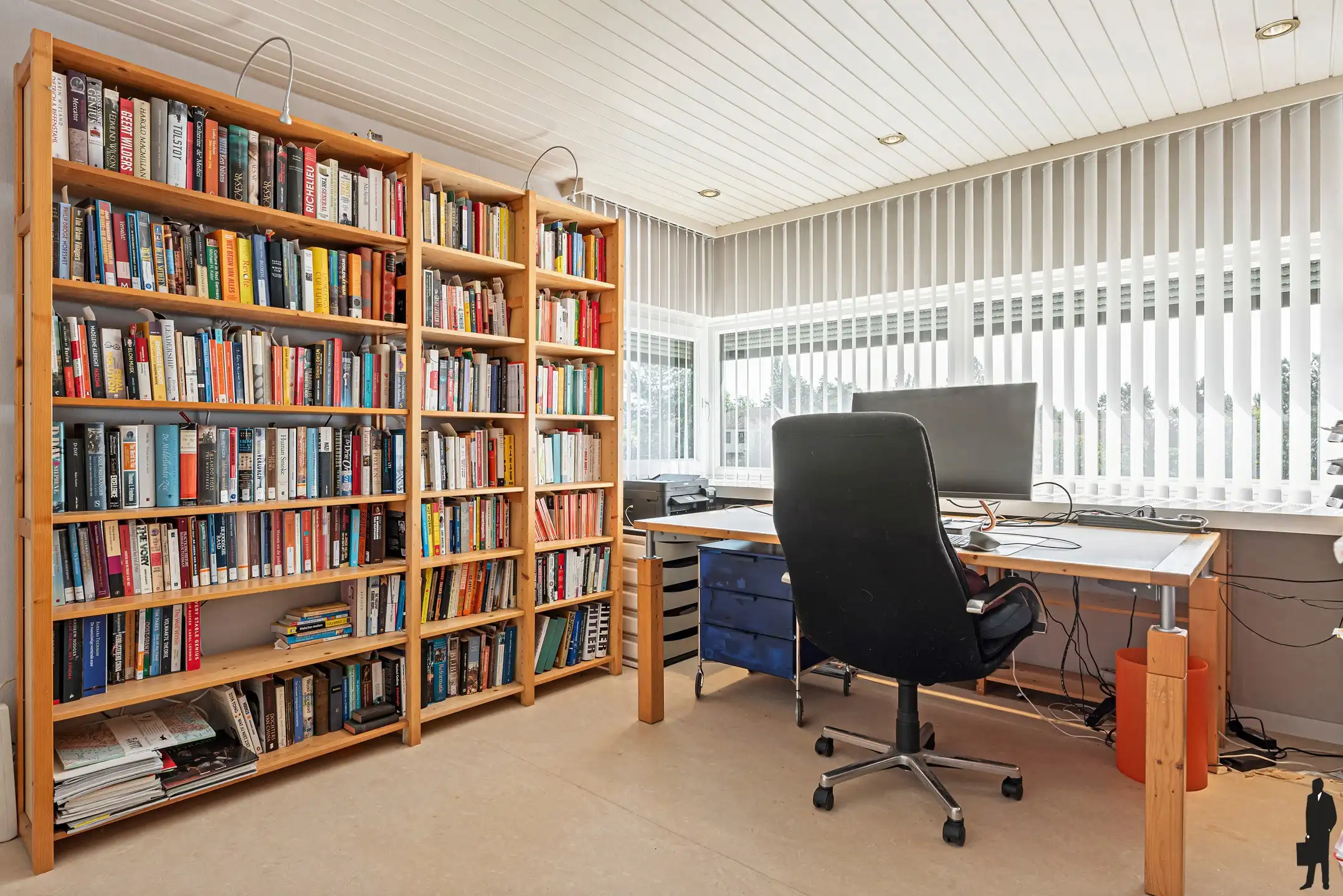 Architectenwoning met zwembad en praktijk/kantoor aan huis foto 15