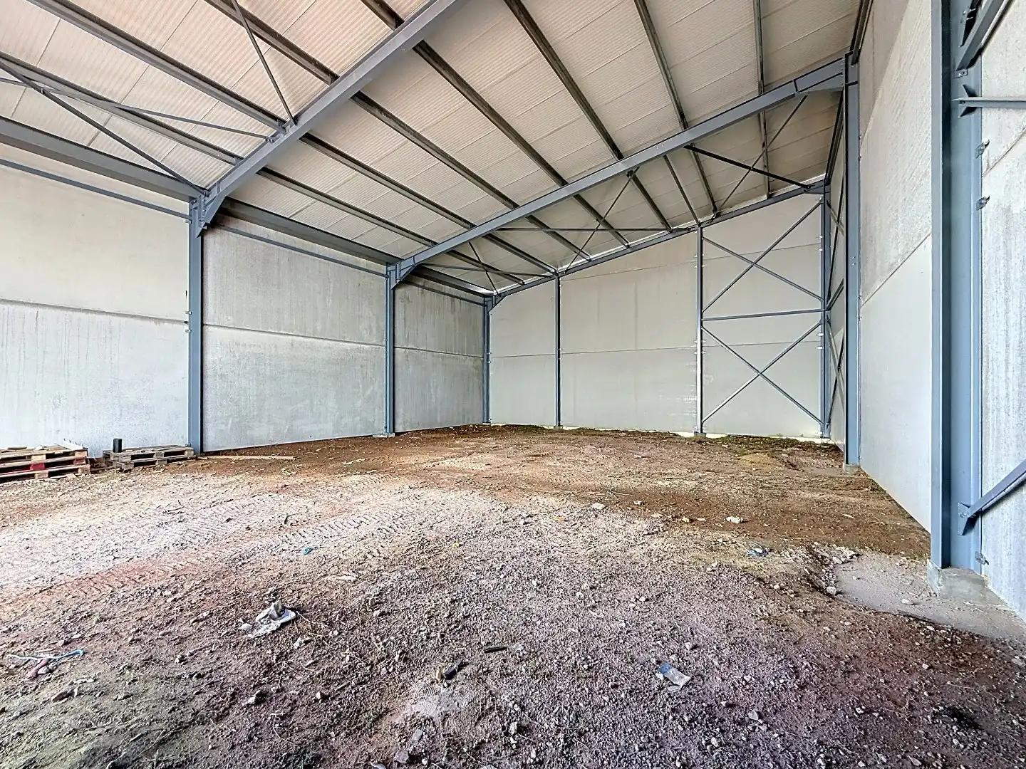 Loods E te koop – 241,20 m² KMO-zone Ardopoort te Roeselare foto 5