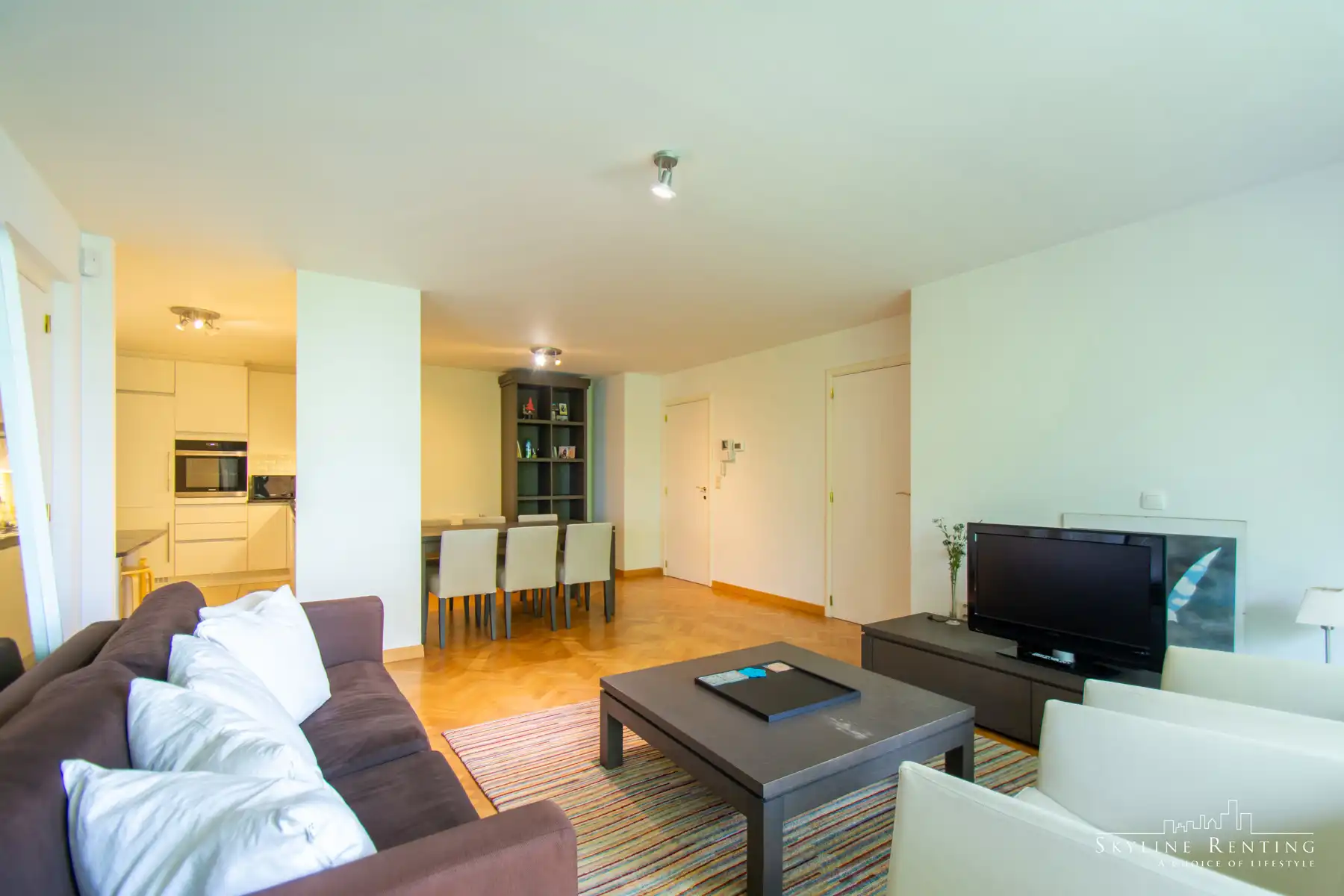 Prachtig gemeubeld app. 2 Kamer + gemeenschappelijke TUIN foto 4