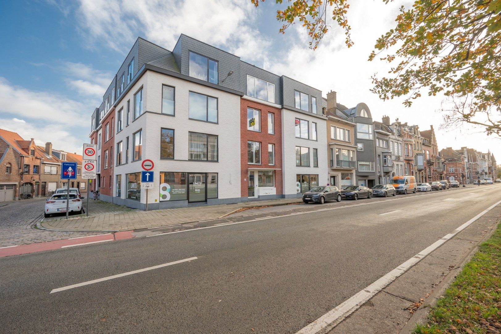 Gezellig appartement met groot terras foto {{pictureIndex}}