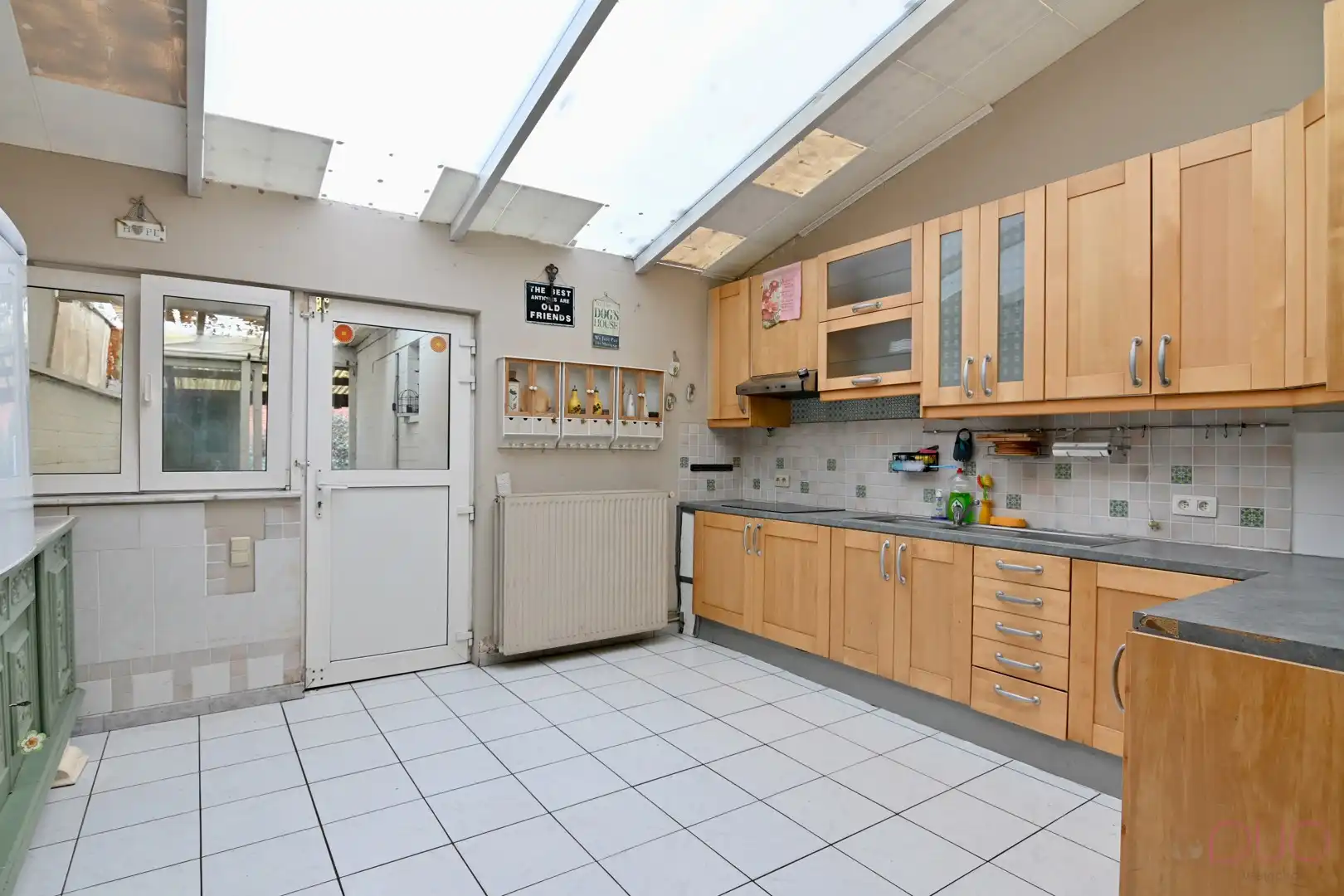 Op te frissen stadswoning met drie slaapkamers in rustige buurt foto 5