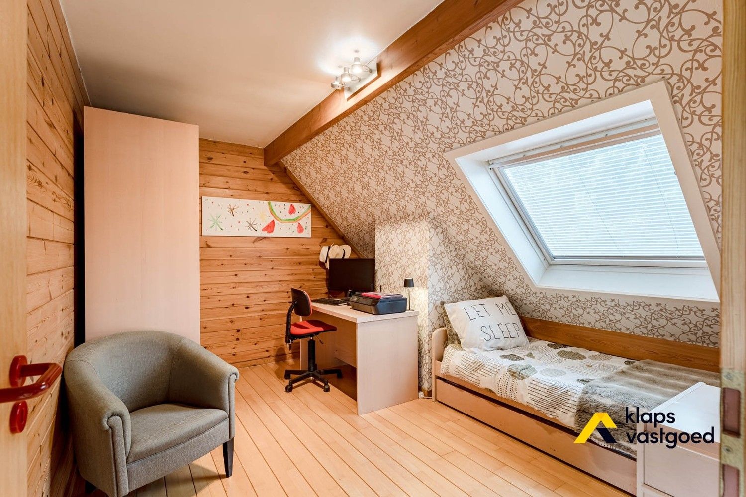 WONING MET PRAKTIJKRUIMTE EN PARKTUIN OP 21 ARE foto 27