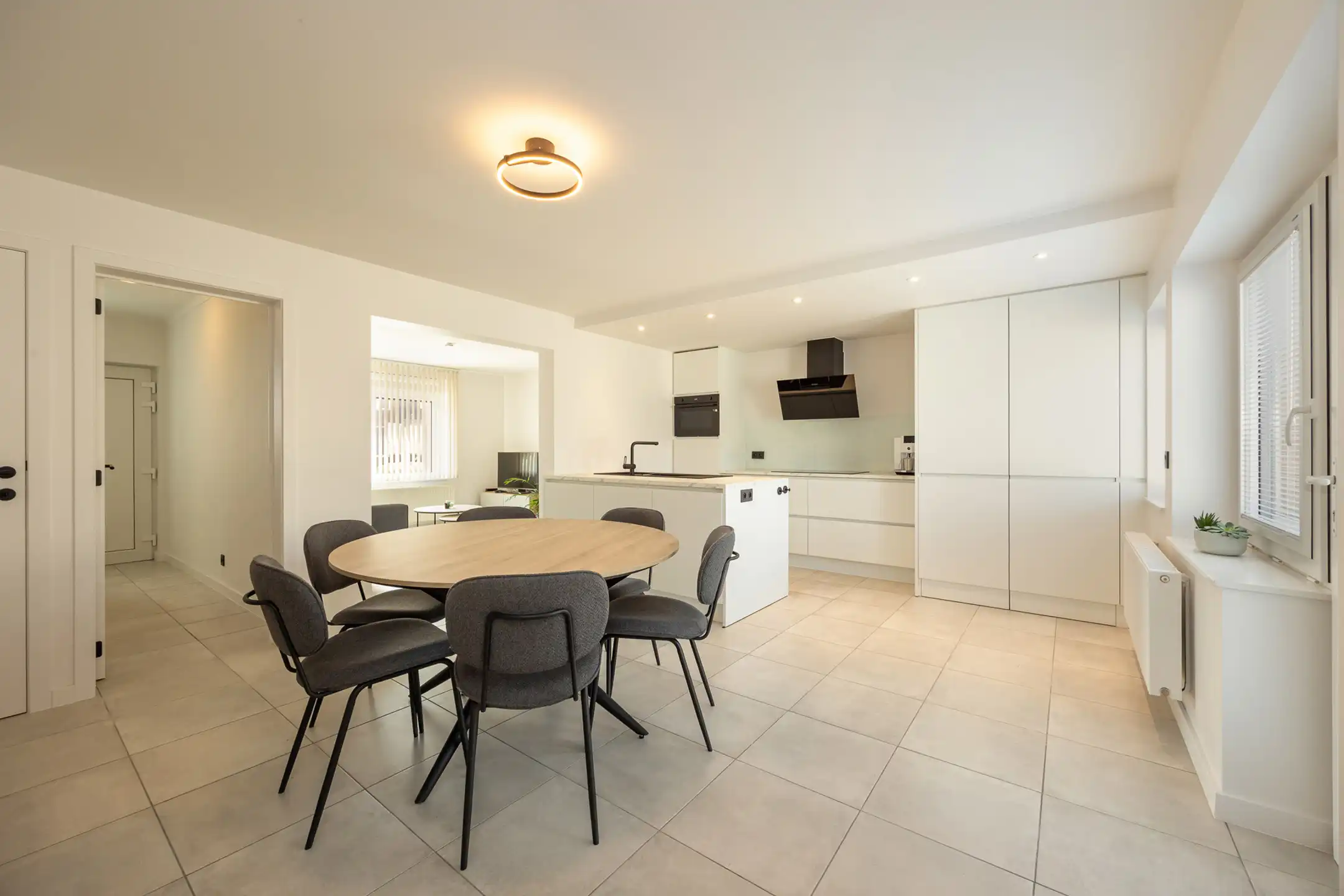 Energiezuinige 2slpk-woning met garage op toplocatie Beerse. foto 3
