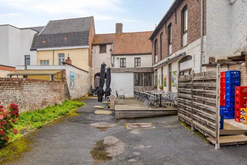 Handelspand met woonmogelijkheid en tuin – ideaal voor renovatie of herontwikkeling foto 26