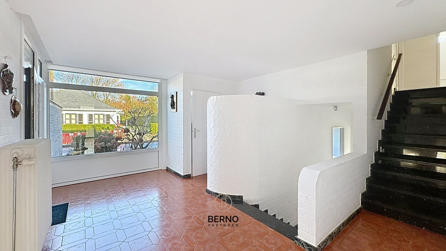 Ruime en energiezuinige woning op groot perceel foto 3