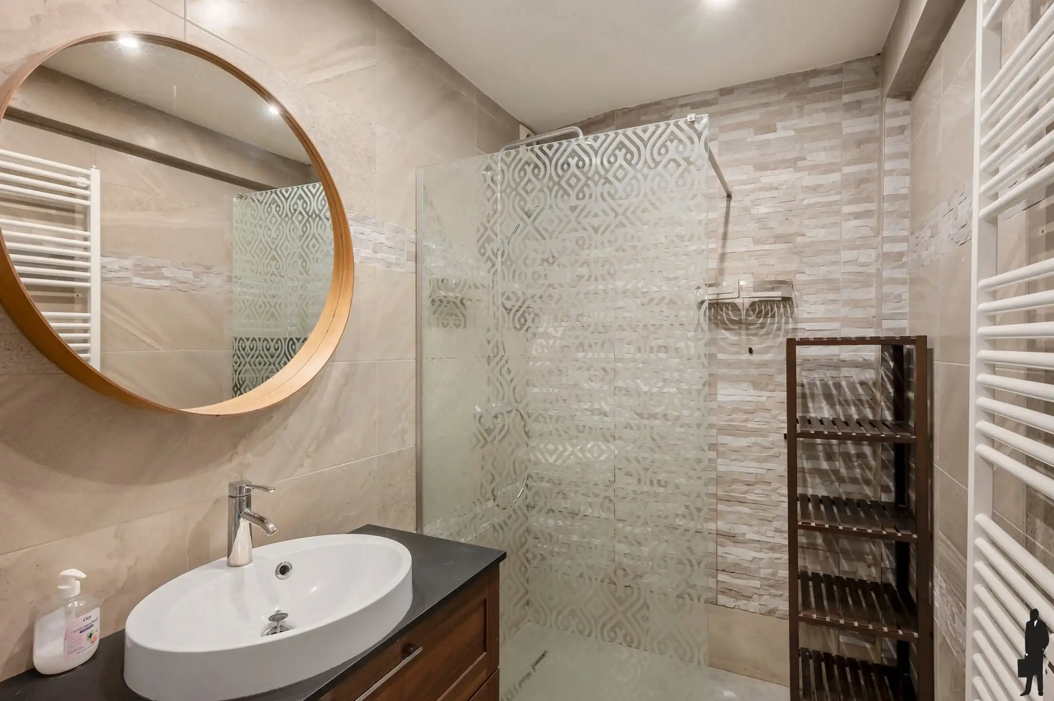 Lichtrijk appartement op toplocatie in Deurne! foto 11