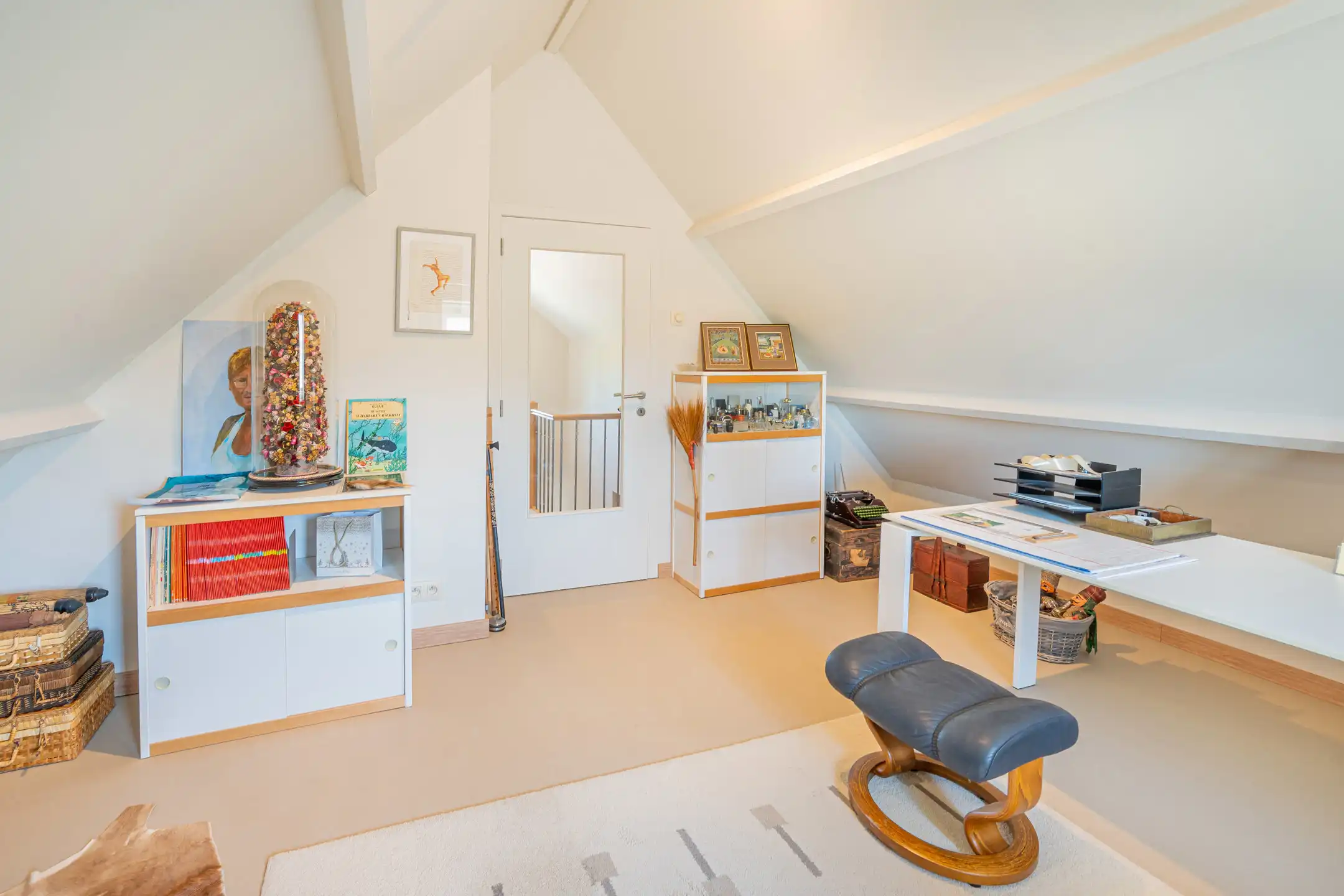 Charmante villa met 4 slaapkamers romantische tuin en garage foto 23
