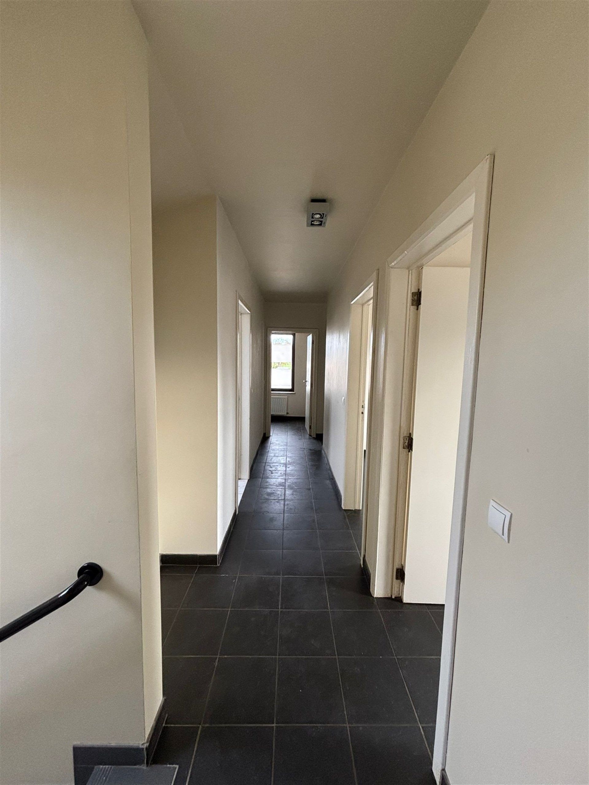 Ruim en lichtrijk duplex appartement met 3 slaapkamers en garage foto 10