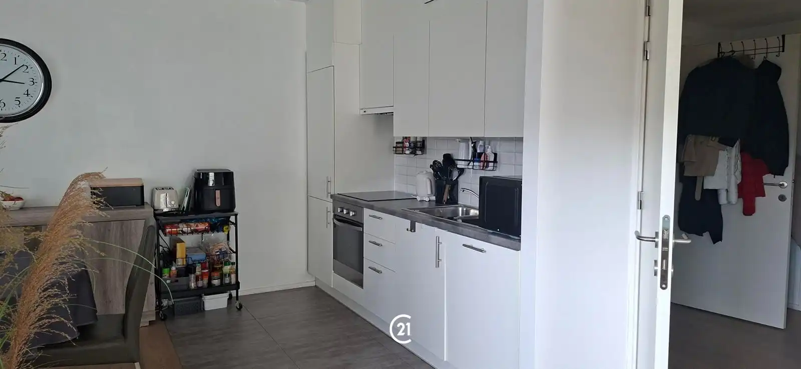 Prachtig 1 slaapkamer appartement met terras 8m² foto 10