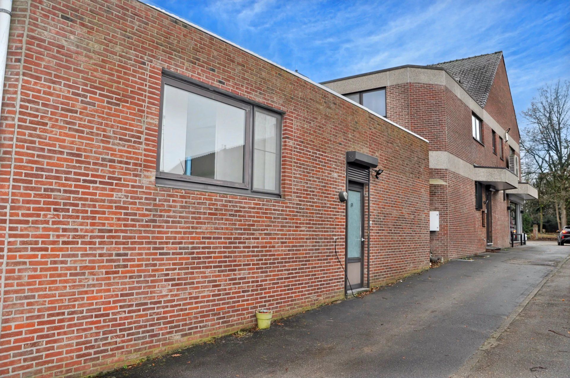 Appartement te huur foto {{pictureIndex}}