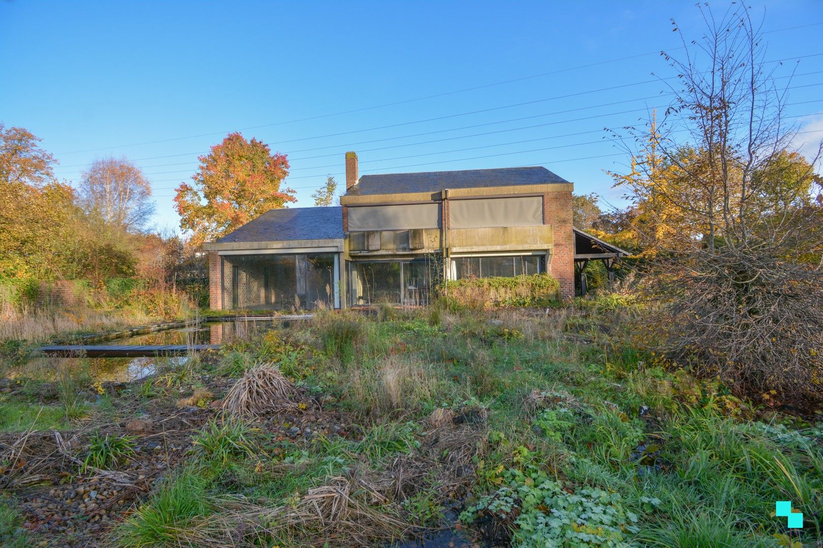 Unieke te renoveren woning / bouwgrond, rustig en groen gelegen te Wallemote foto 7