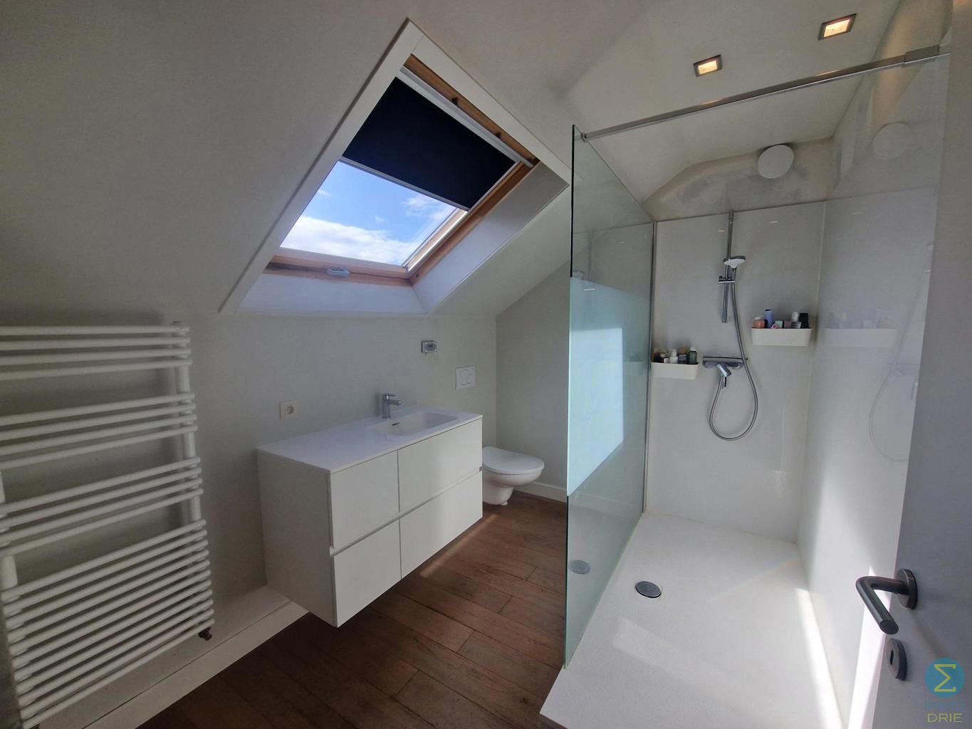 Vrijstaande woning van 340m². foto 23
