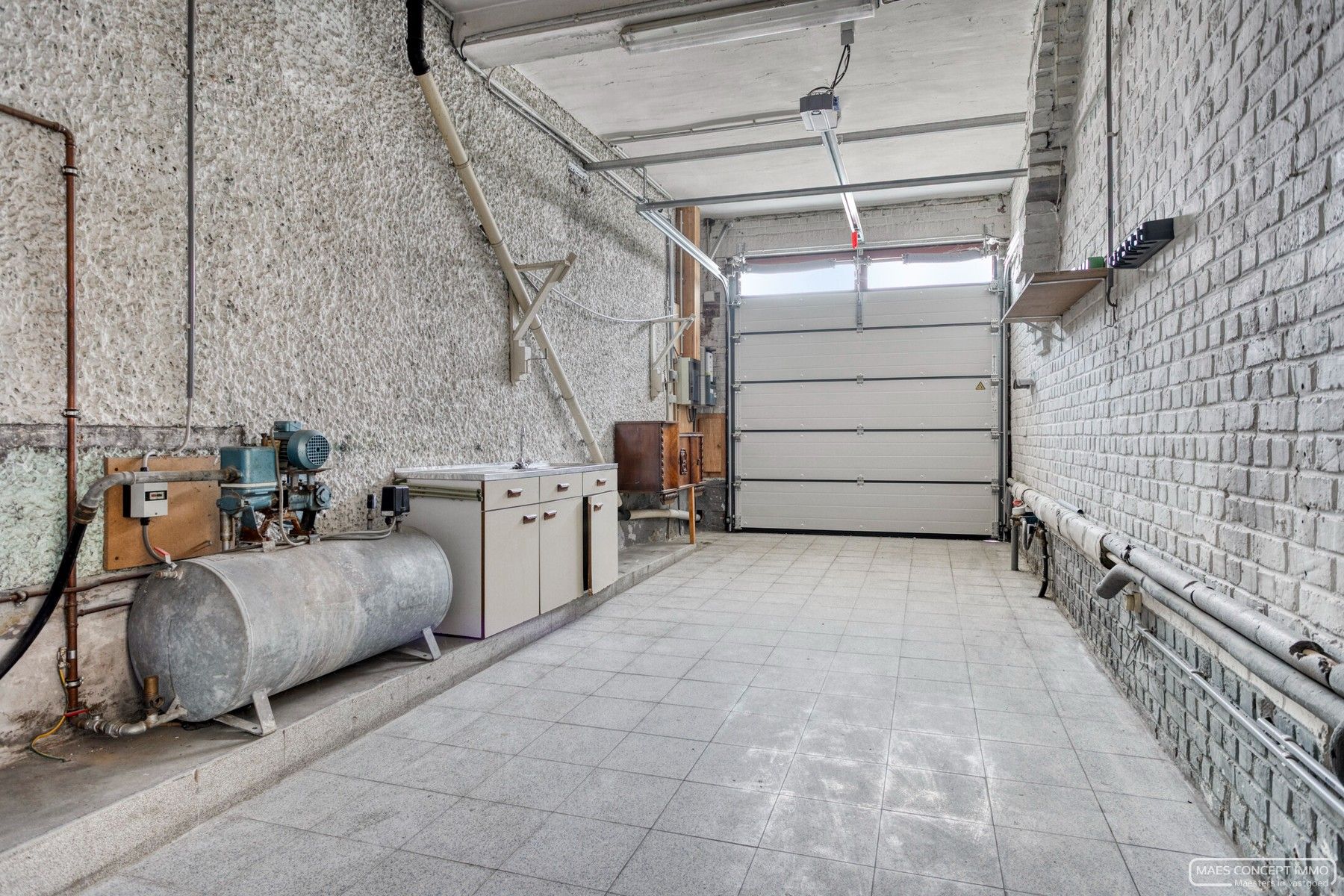 Ruime woning  te koop in centrum Tiegem foto 15