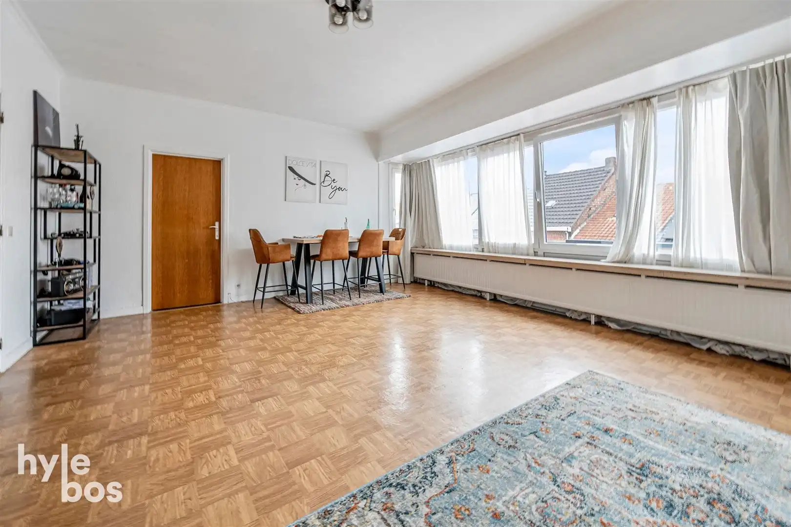 Opbrengsteigendom van 3 appartementen + 3 garages foto 24