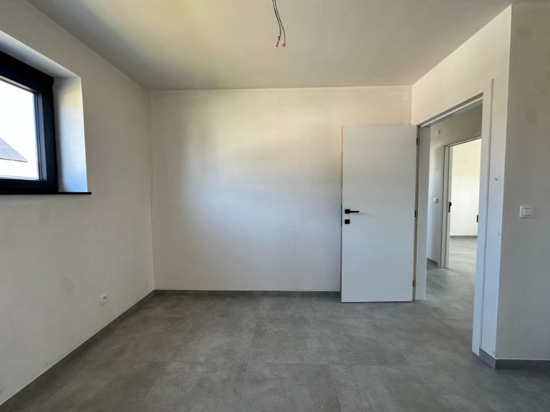 RUSTIG GELEGEN ENERGIE ZUINIGE NIEUWBOUW WONING (3 slpka) foto 13