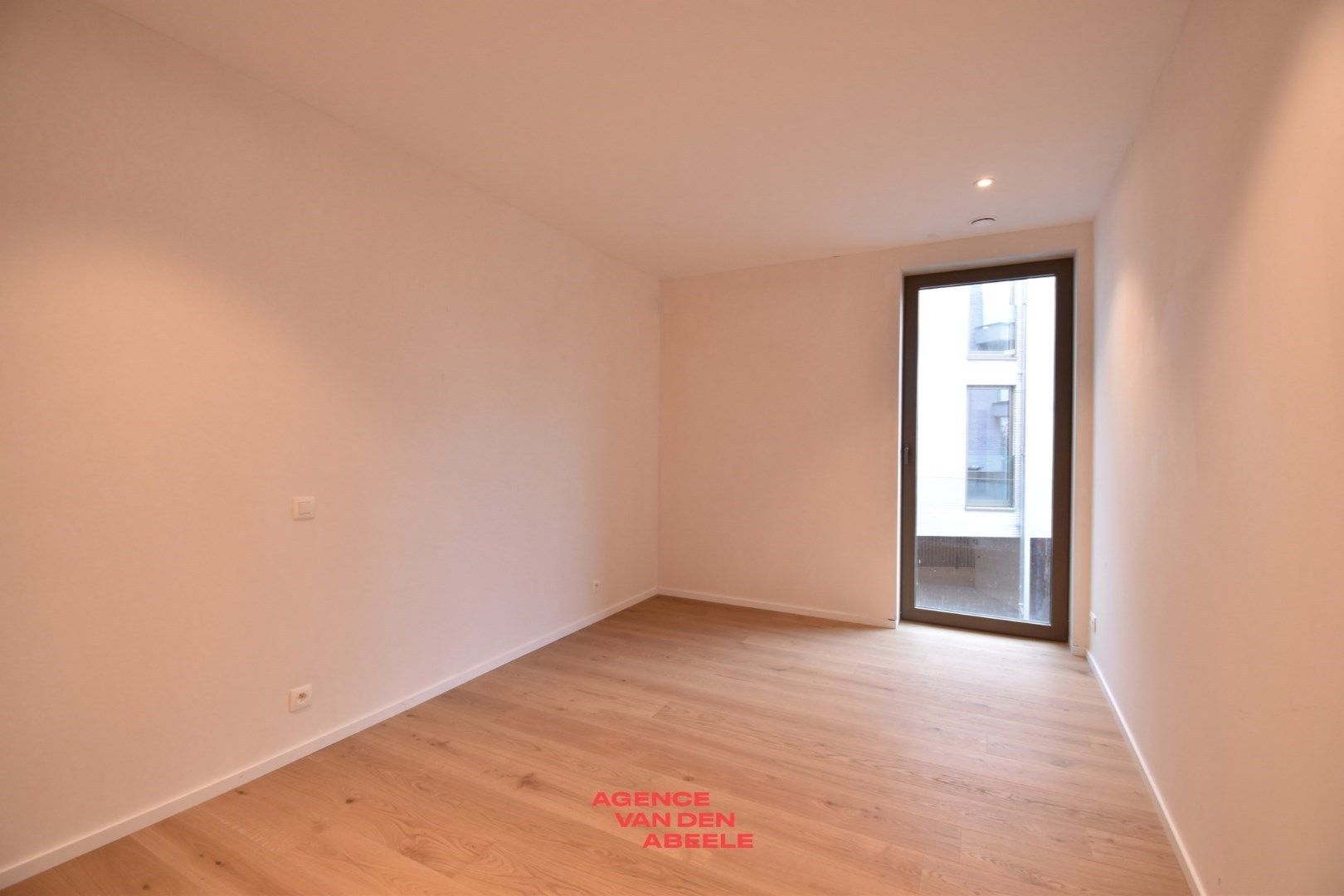 Lichtrijk nieuwbouwappartement met 2 slaapkamers en terras foto 13