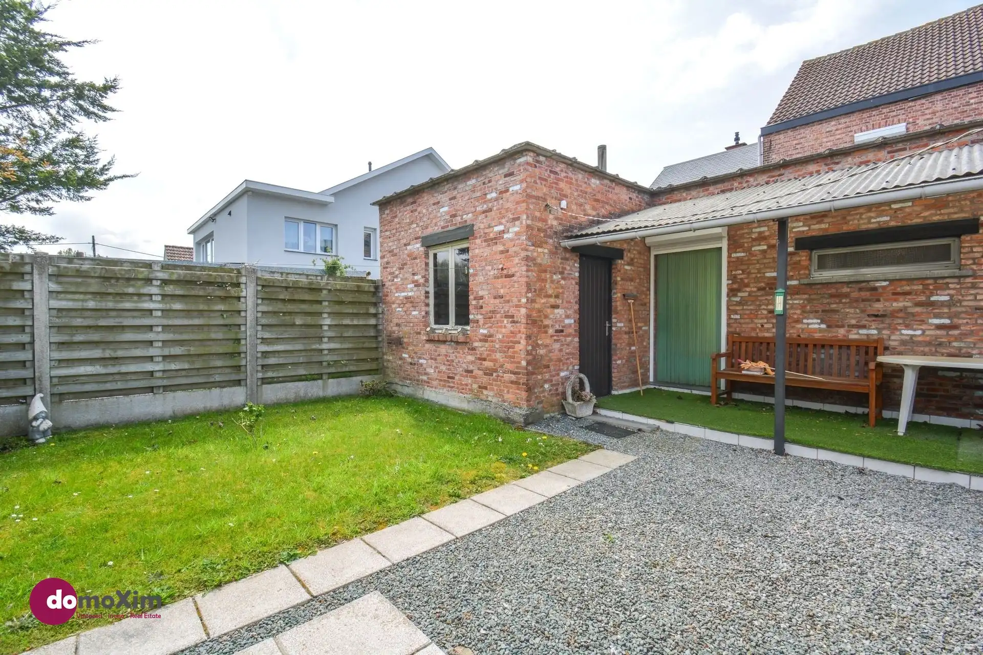 Te renoveren woning op bereikbare locatie in Boortmeerbeek foto 20