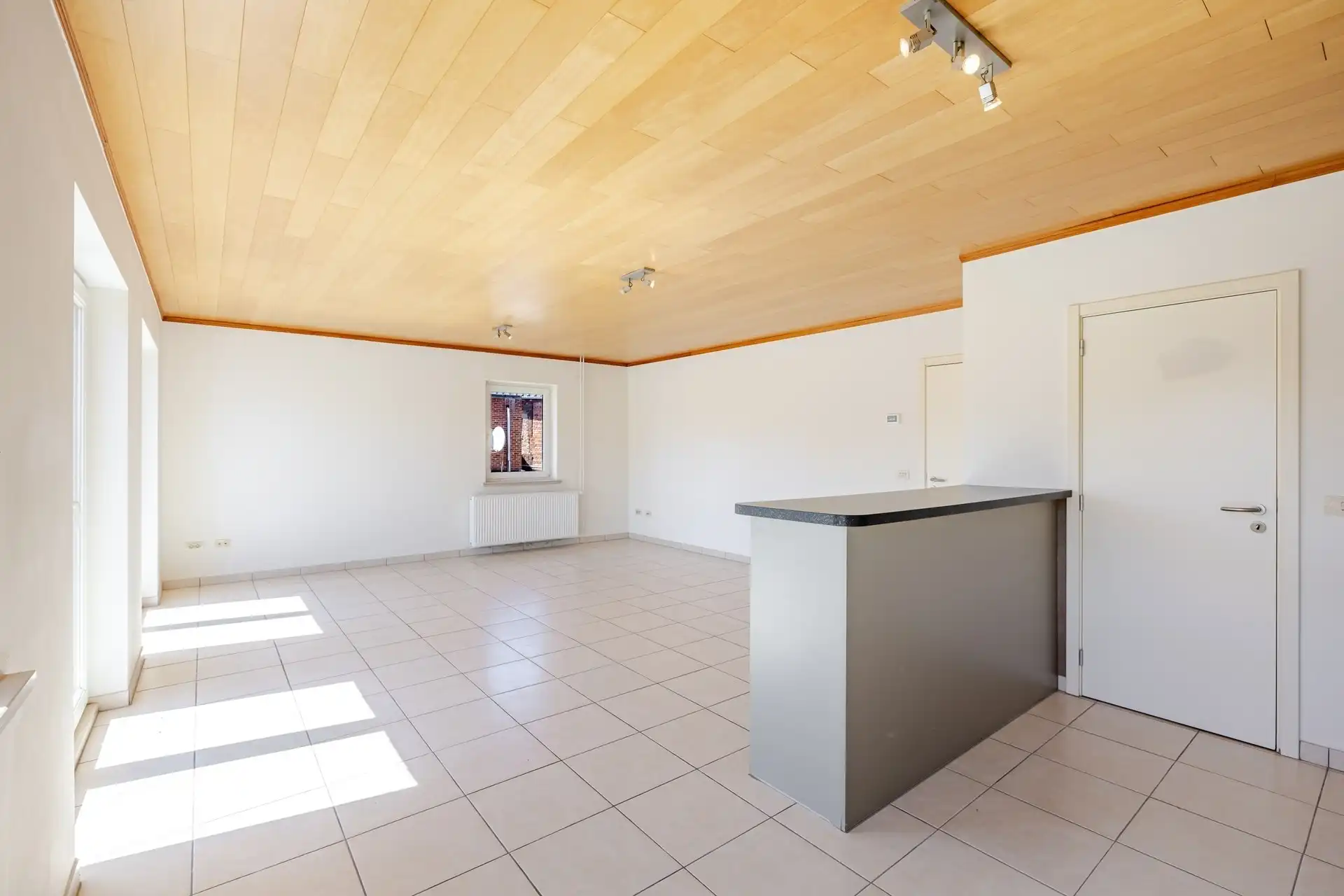 Energiezuinig 2 slaapkamer appartement met 2 staanplaatsen in Wetteren centrum foto 10