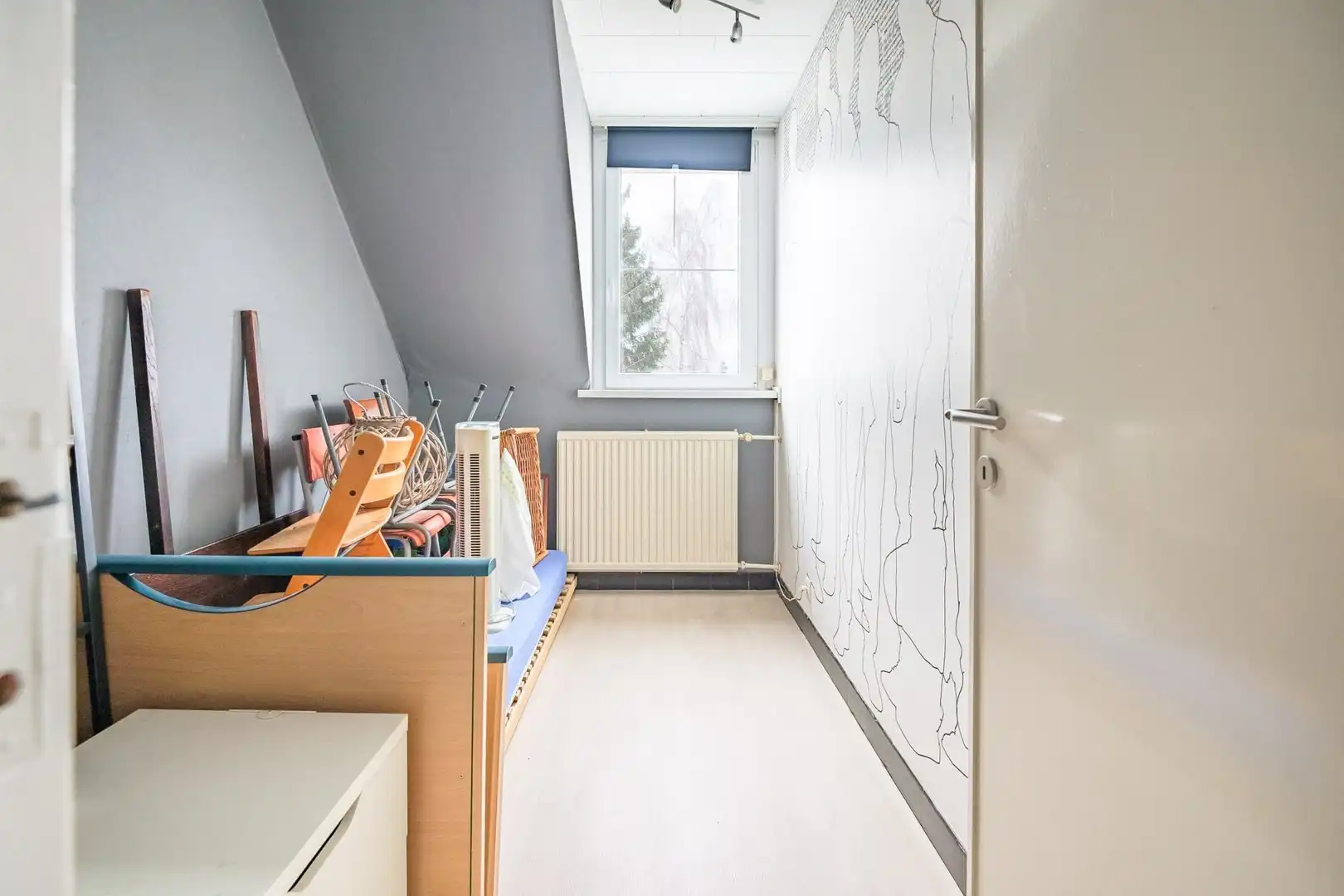 Instapklare woning met garage in een rustige straat! foto 21