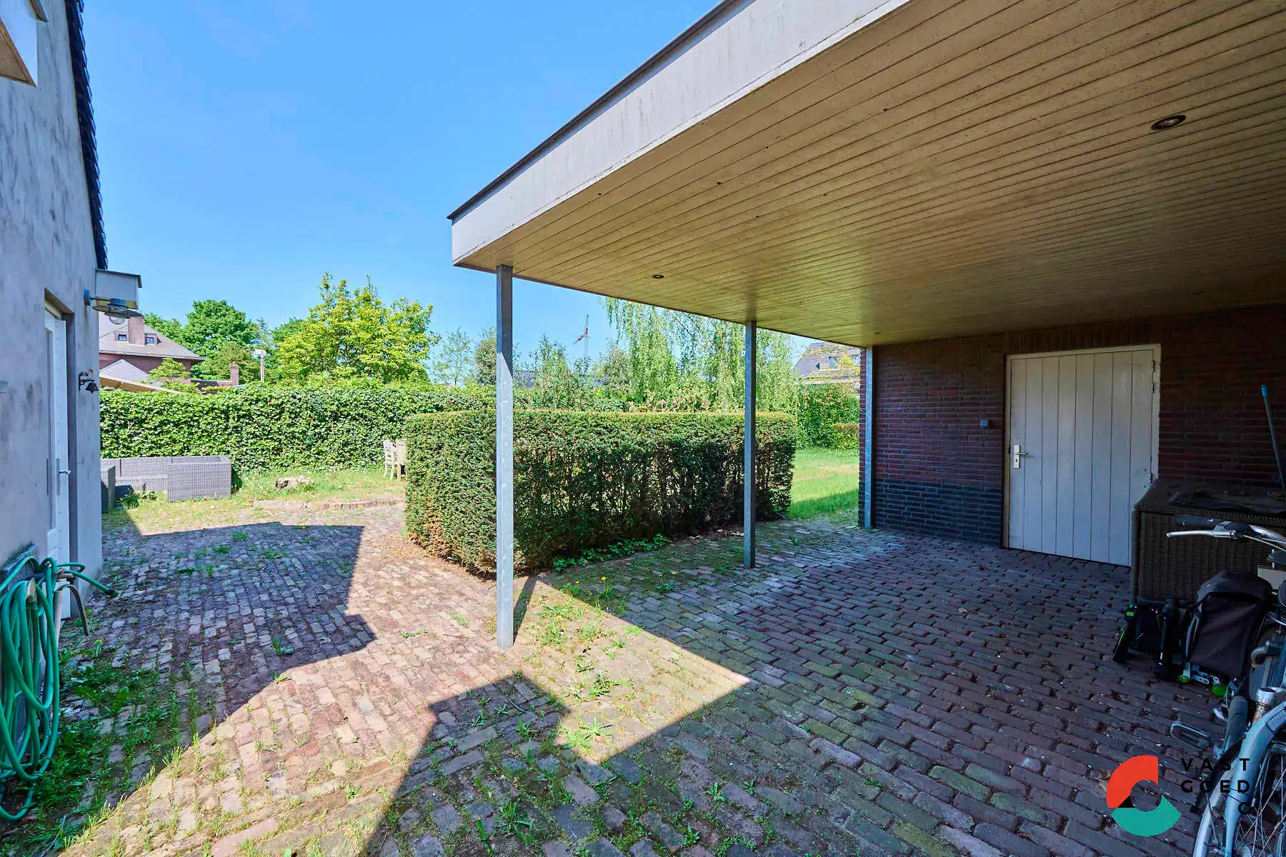Charmant herenhuis met tuin in het centrum foto 19