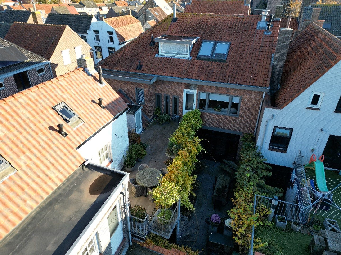 Veelzijdig pand in historisch IJzendijke foto 45