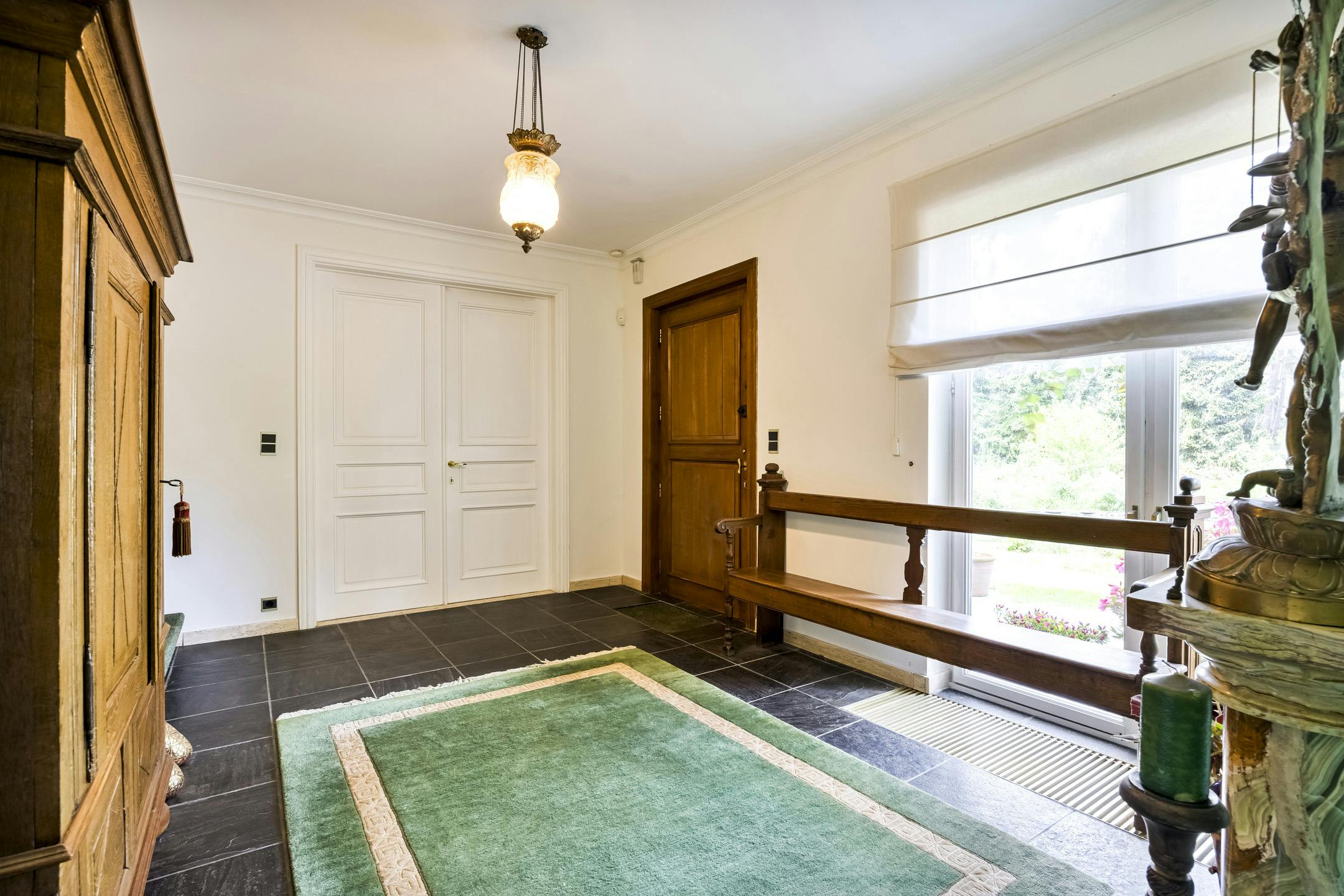 Villa met vakantiewoning te koop in Maasmechelen foto 3