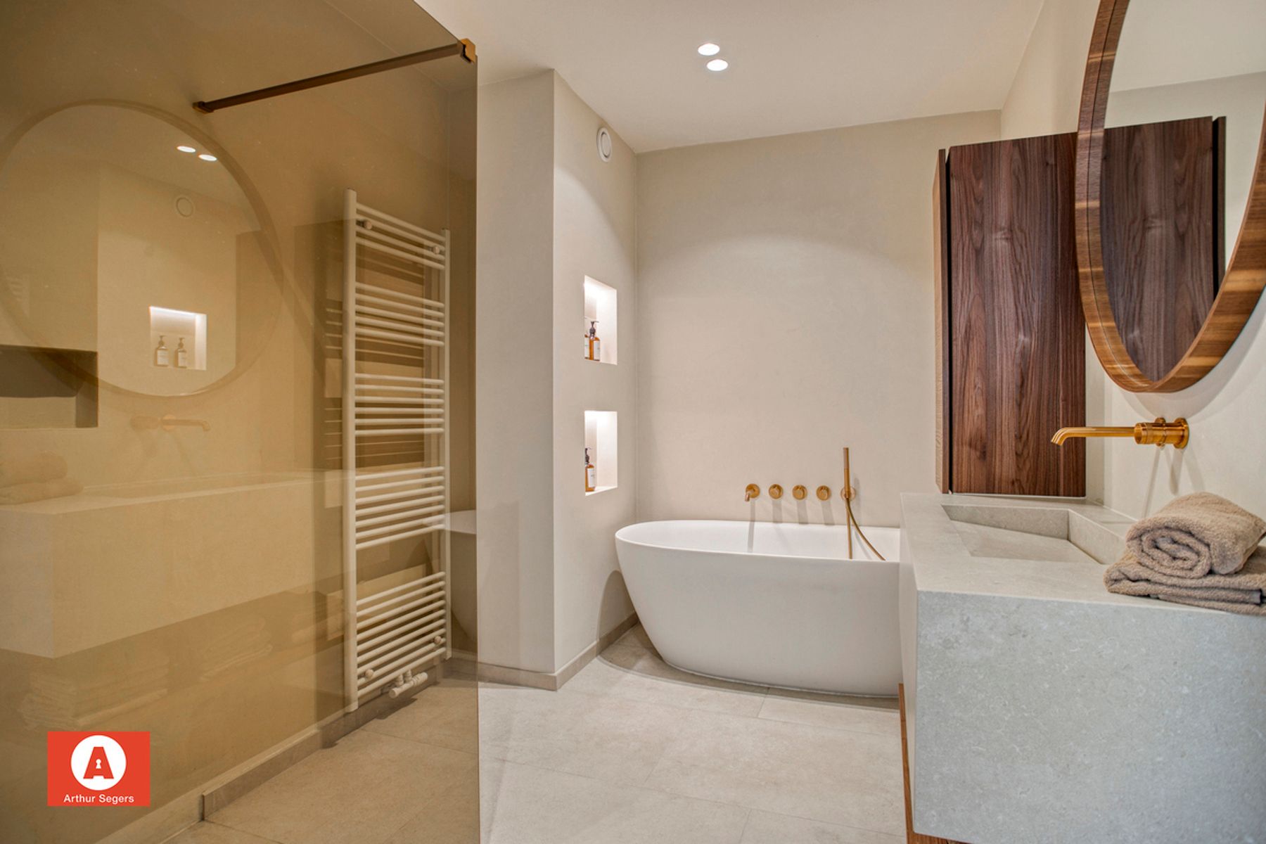 Zeldzame en energiezuinige designparel in Japandi-stijl foto 26