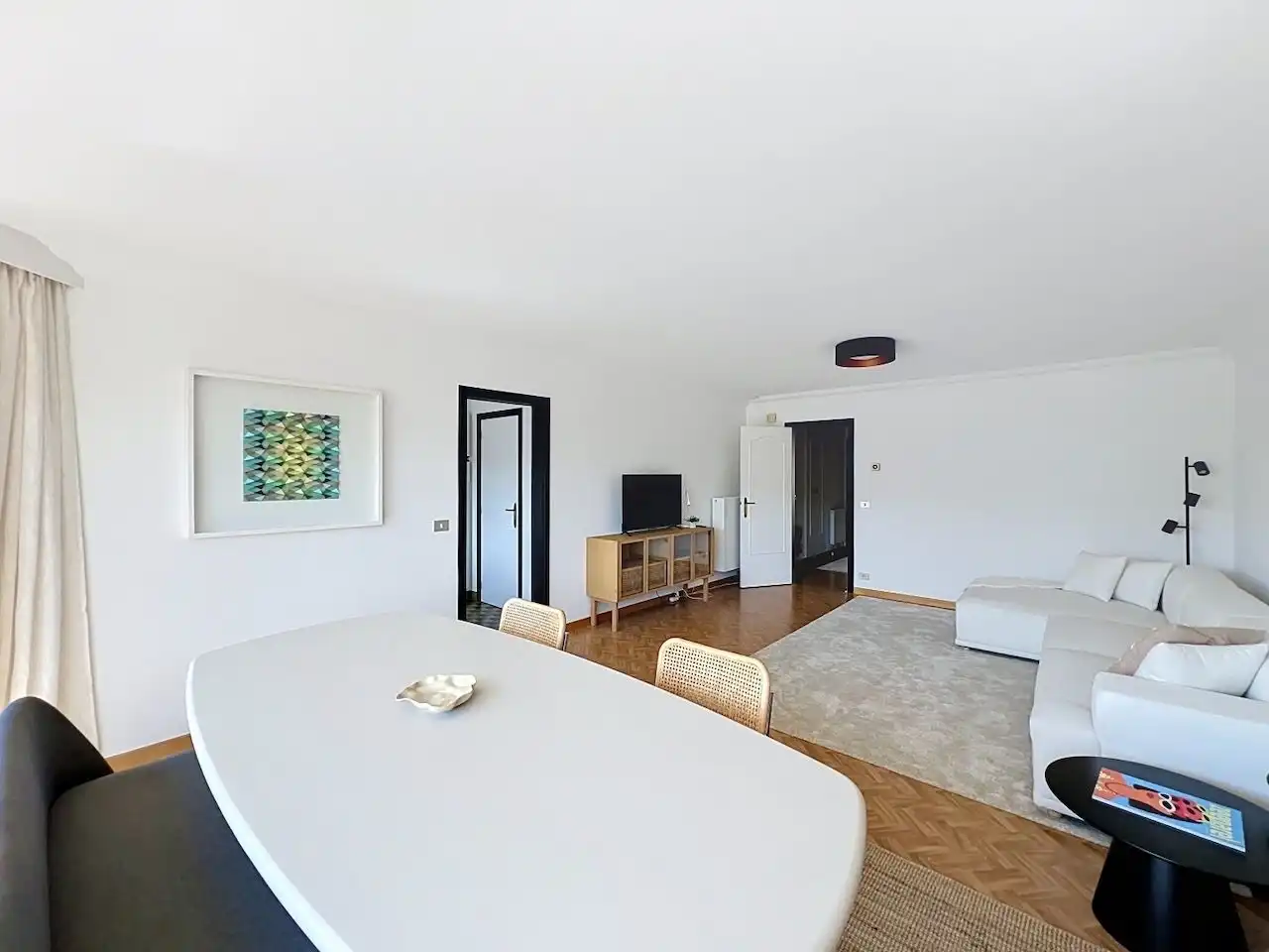 Tweede verblijf l gemeubeld twee slaapkamer appartement, gelegen op de Graaf d'Ursellaan. foto 7