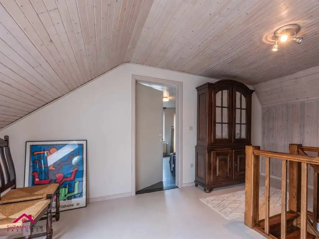 Gezellige vrijstaande woning, volledig onderkelderd foto 33