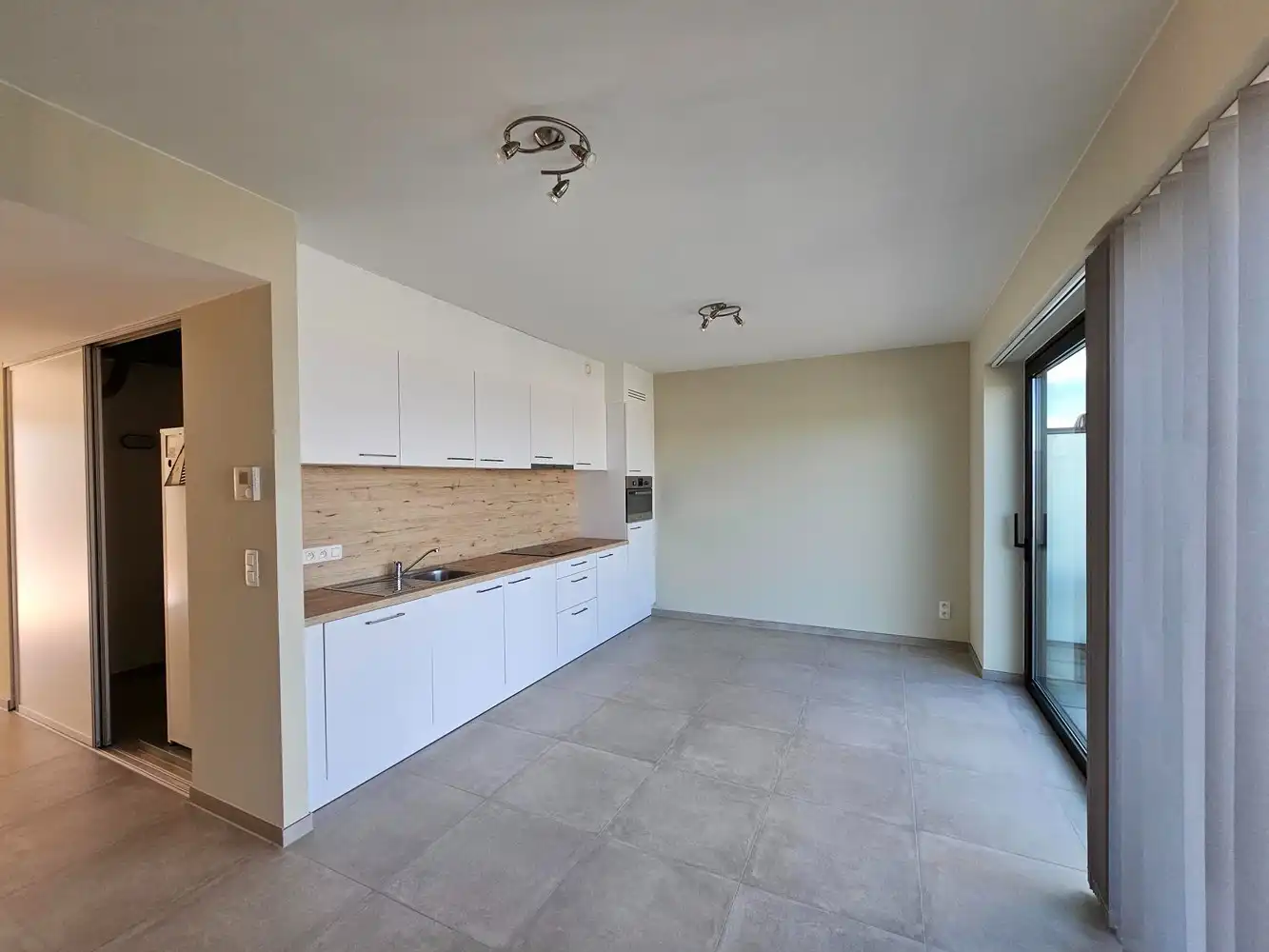 Appartement te huur foto 2