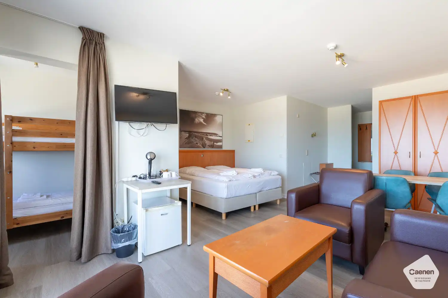 Eén slaapkamer appartement met frontaal zeezicht foto 3