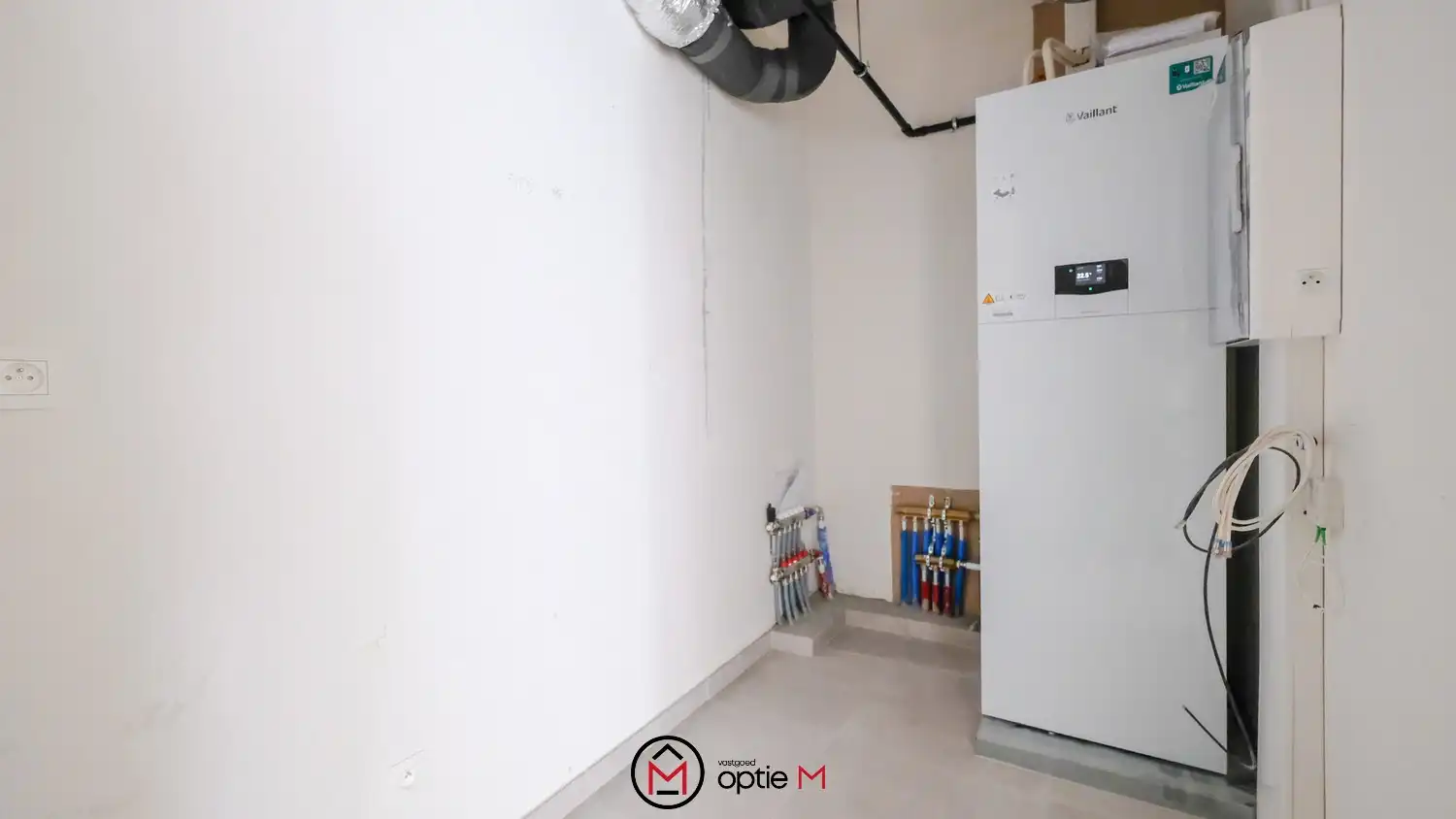 Ruim appartement met één slaapkamer te koop in Tongeren foto 4