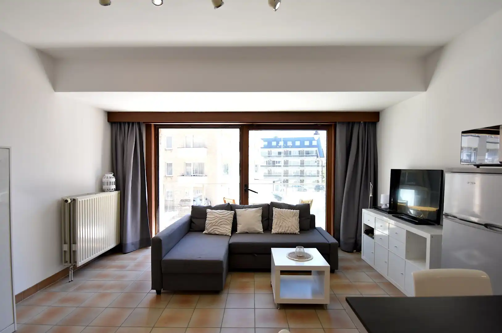 Zonnige studio te koop met zuidterras, in residentie op de Zeedijk foto 6