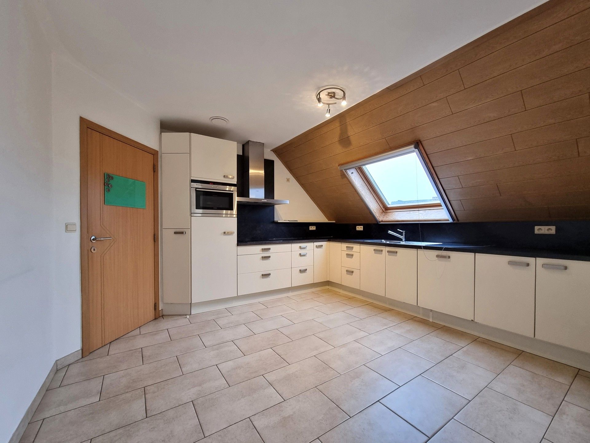 Appartement te huur foto 6