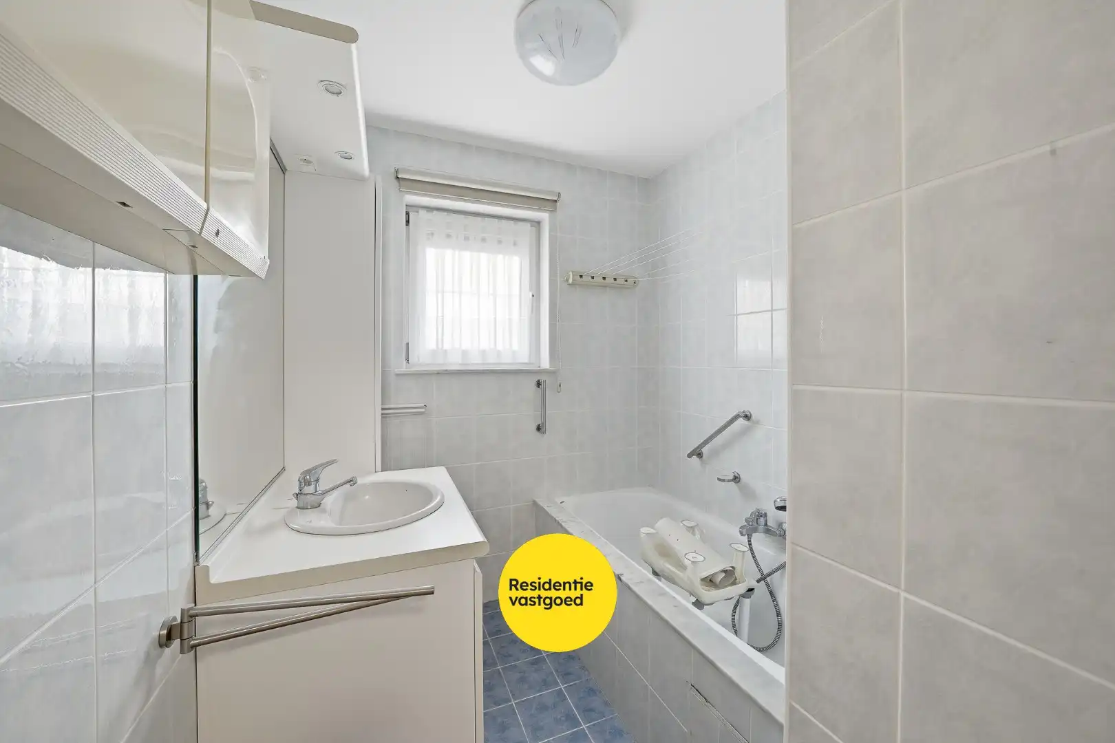 Ruim gelijkvloers 2-slaapkamerappartement in Residentie Lindenhof foto 17