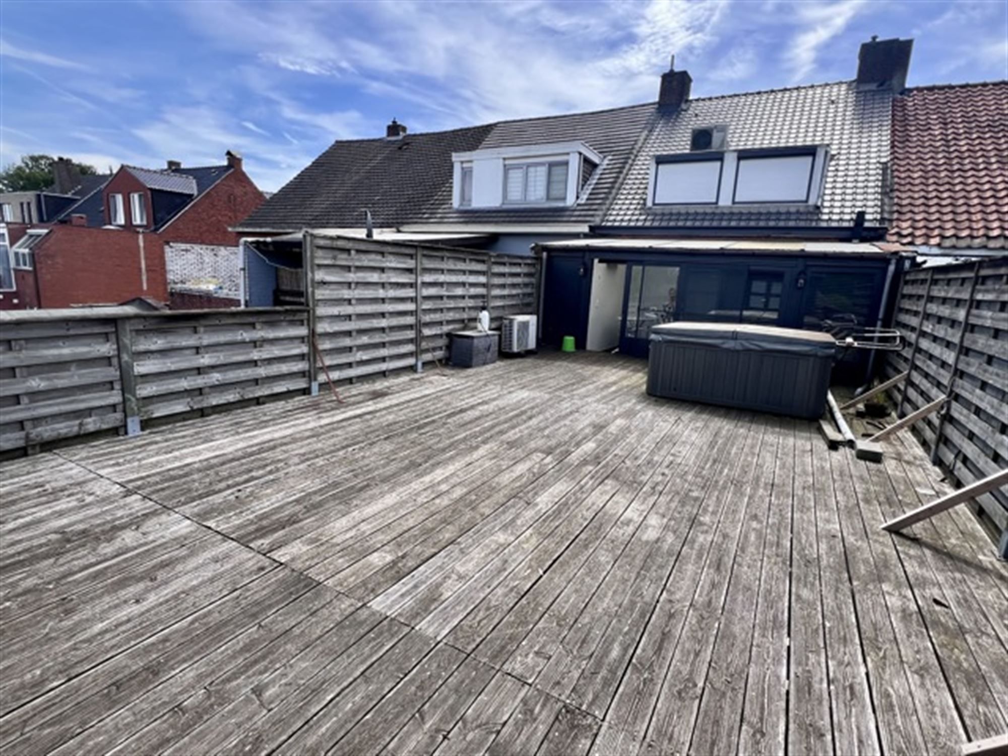 Duplex met drie slps en 100m2 terras foto {{pictureIndex}}