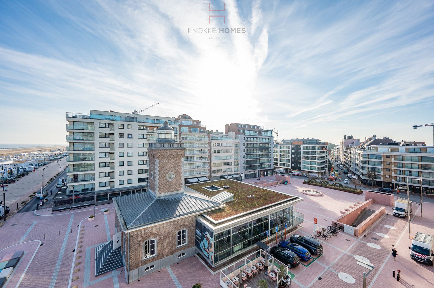 Compleet gerenoveerd appartement met 3 kamers op de hoek van de Zeedijk en het Lichttorenplein foto 16