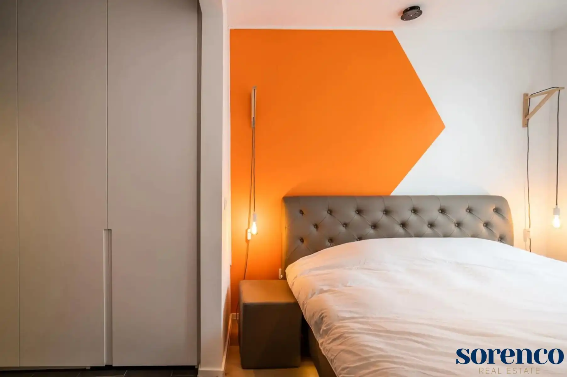 Duplex Gemeubeld 1-Slaapkamer appartement met groot Terras foto 7