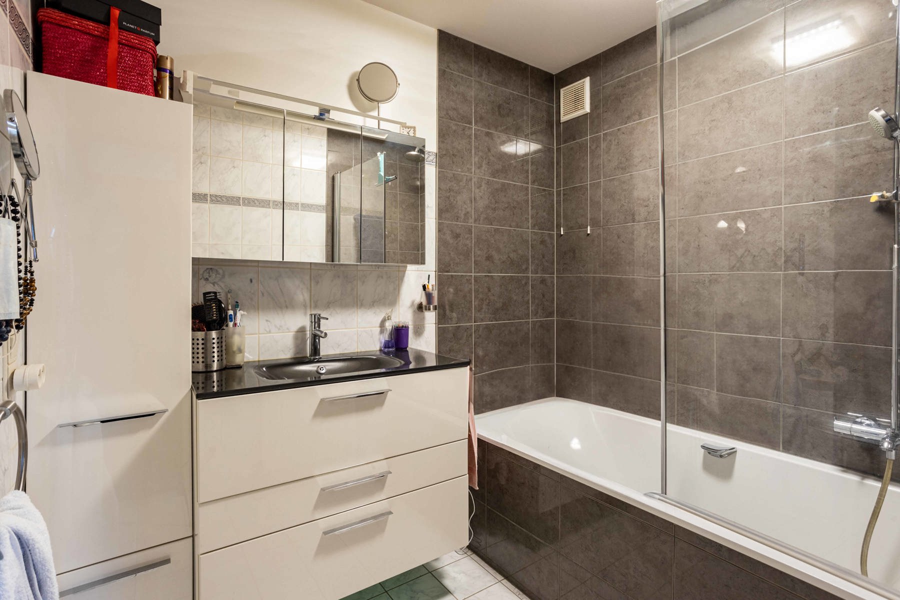 Appartement op topligging in het centrum van Aalst! foto 10