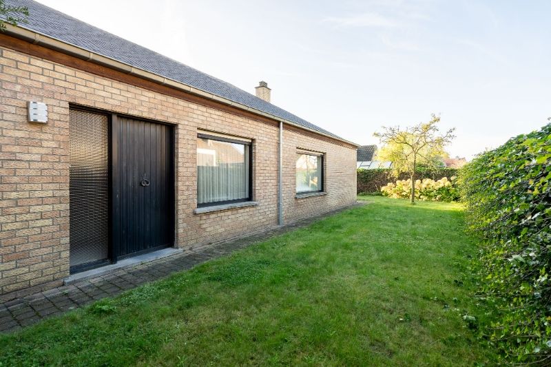 Allenstaande woning op rustige ligging foto 4