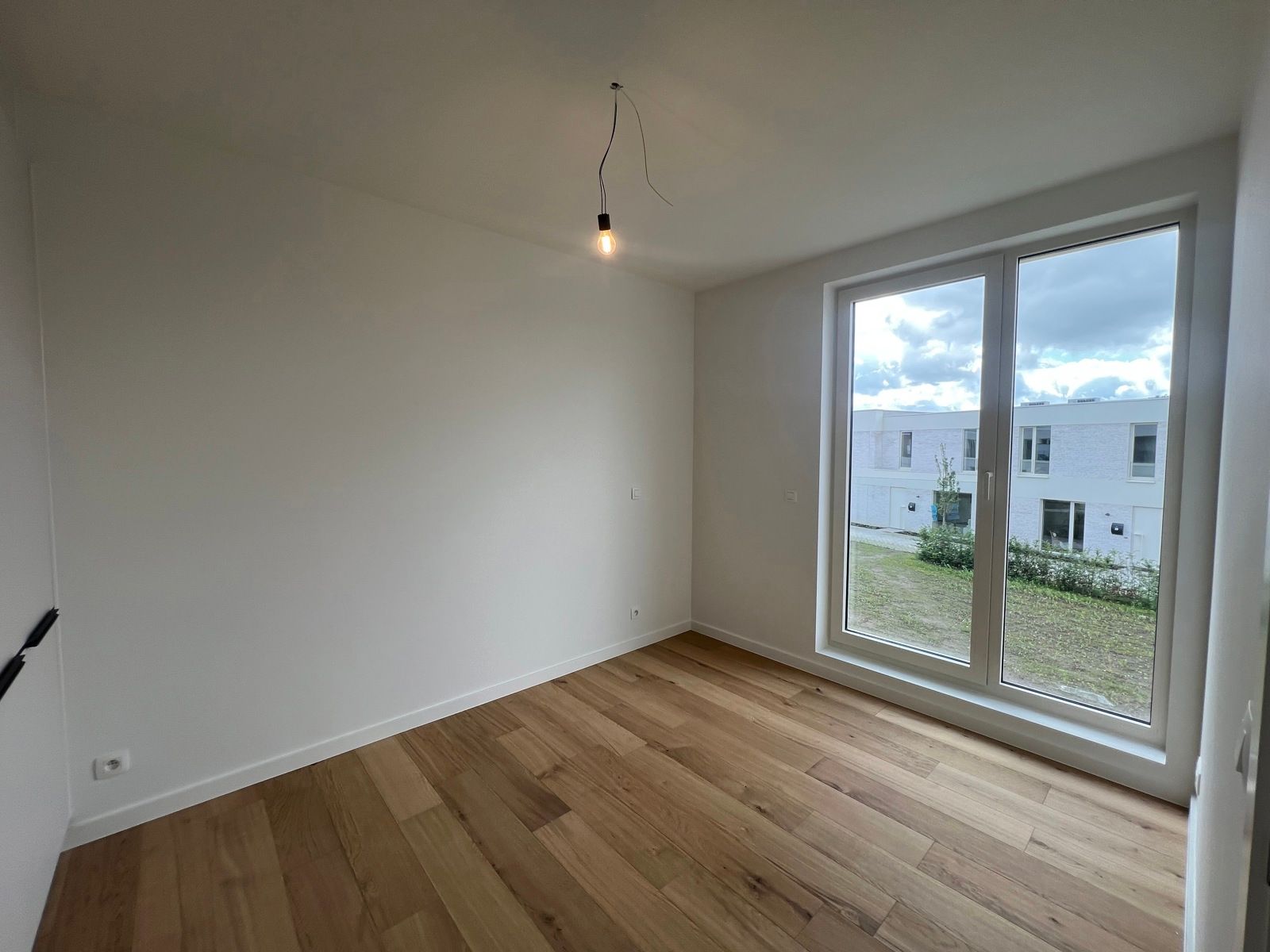 Prachtig nieuwbouwappartement met autostaanplaats foto 8