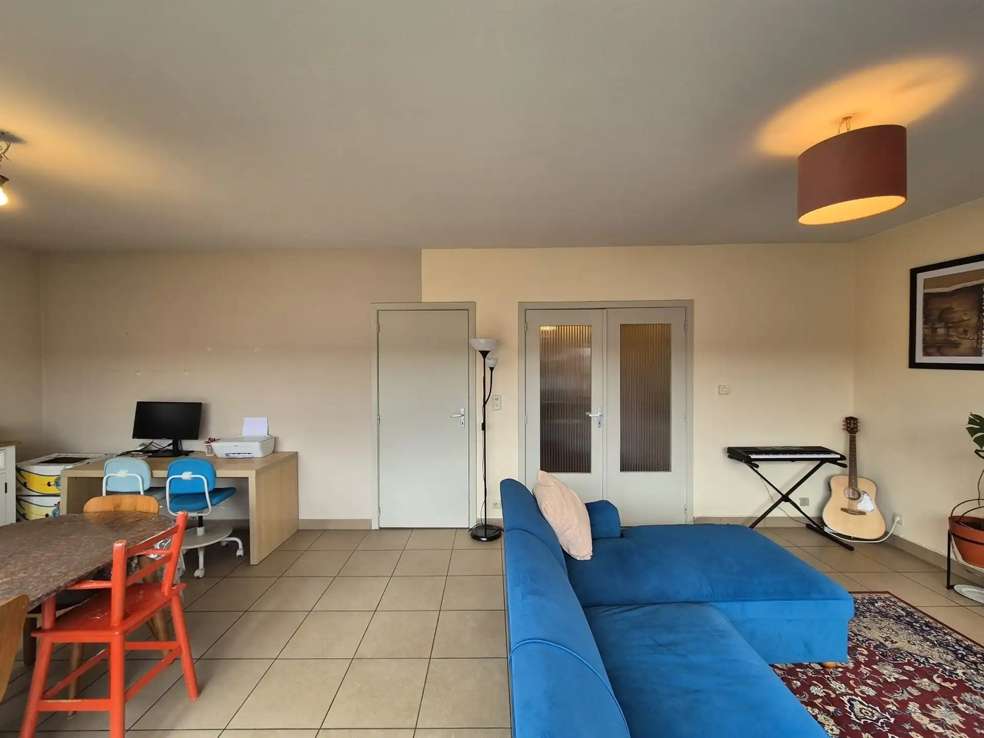 Interessant gelegen appartement met terras en garage. foto 5