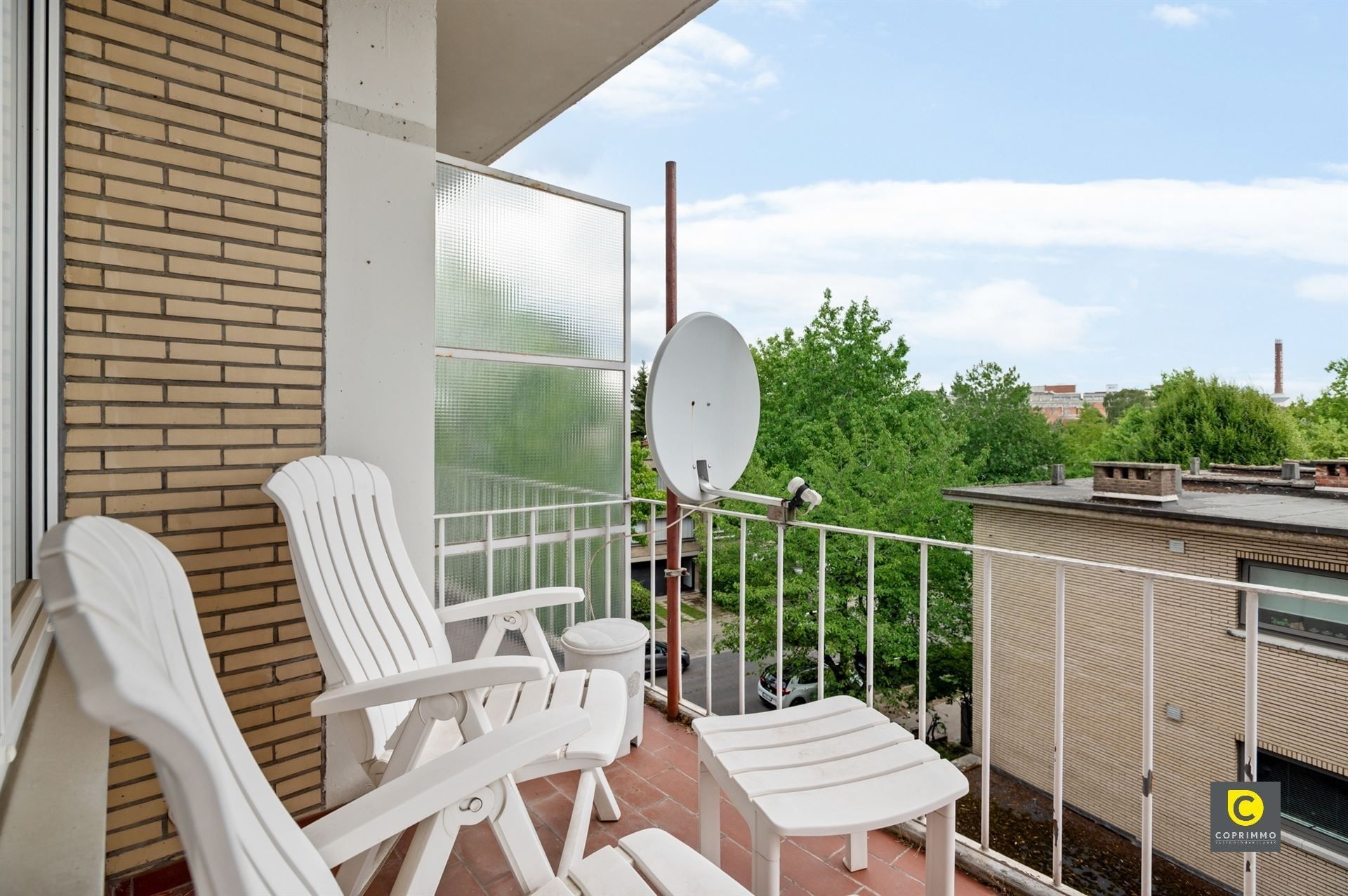 Instapklaar appartement te Berchem foto 12