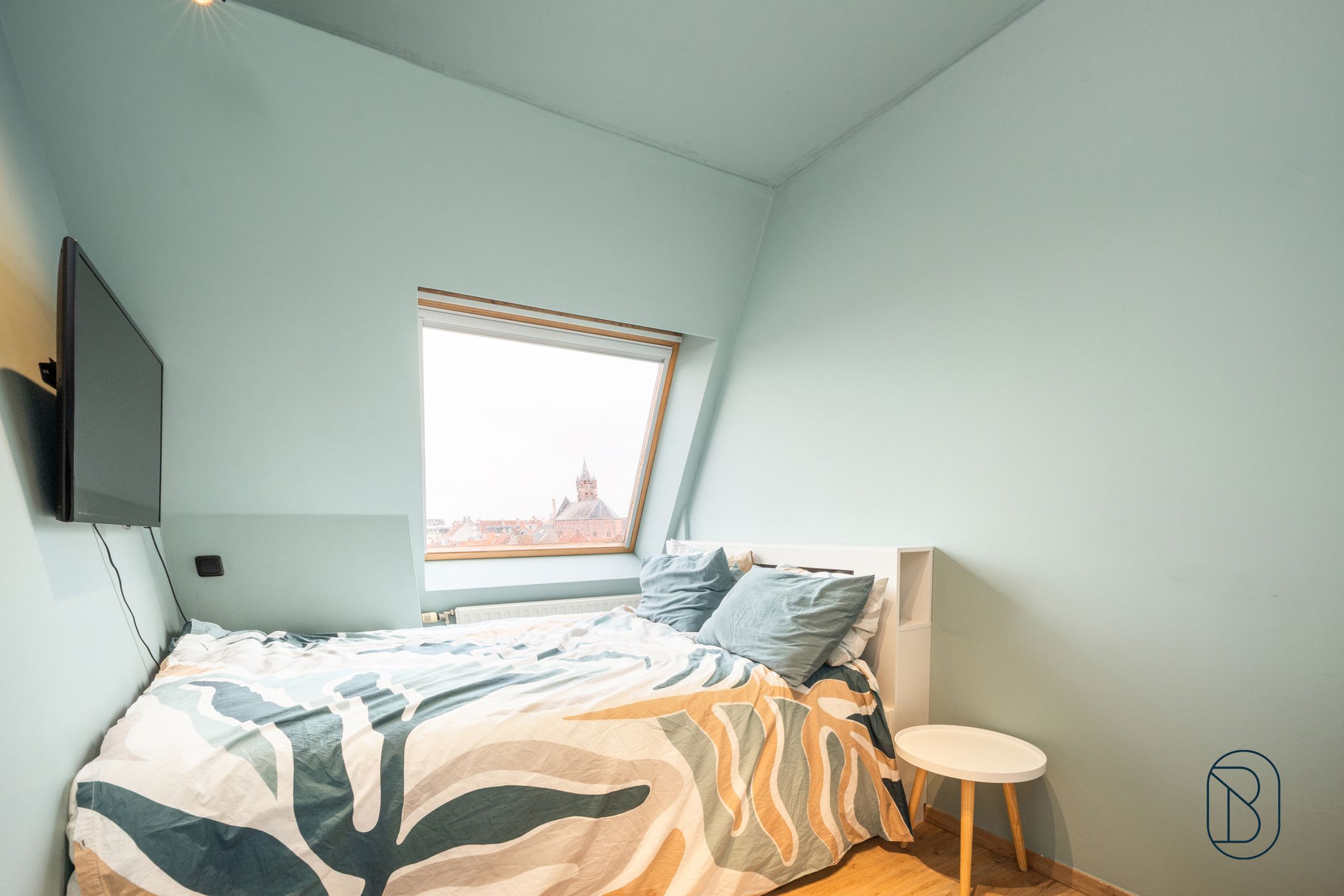 Centraal gelegen dakappartement met 2 slk en terras!  foto 11