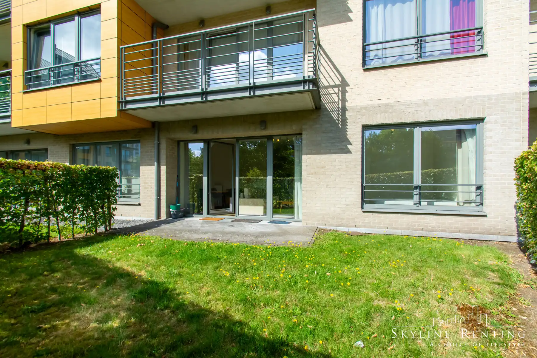 LICHTRIJK - Prachtig 1 slpk appartement met TUIN (NATO) foto 8