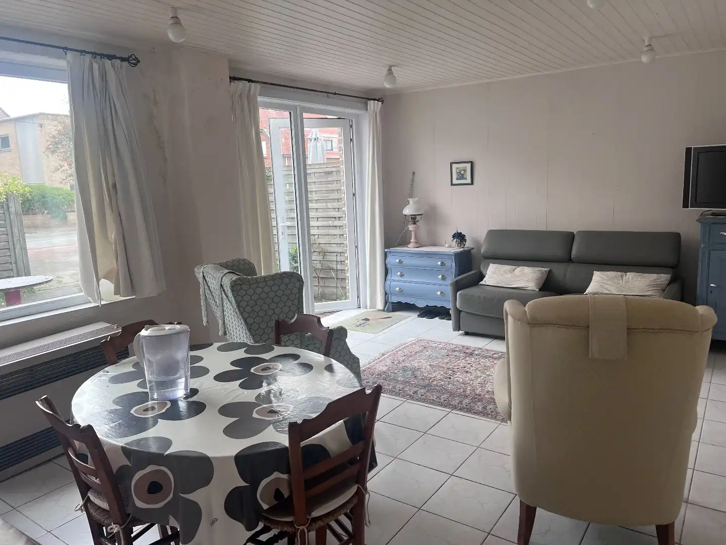 Woning met gezellig tuintje en privatieve staanplaats te huur in De Haan! foto 4