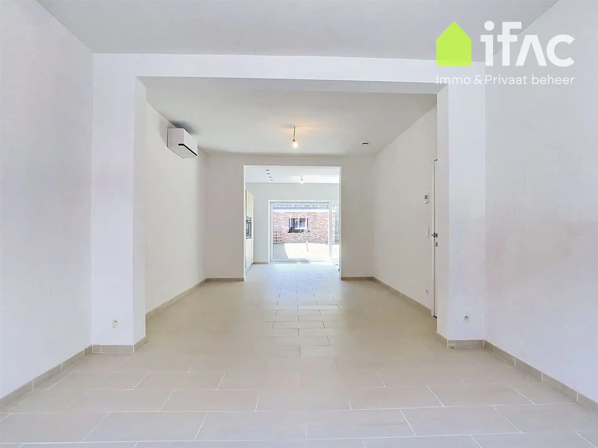 Volledig gerenoveerde (EPC A!) woning op toplocatie foto 6